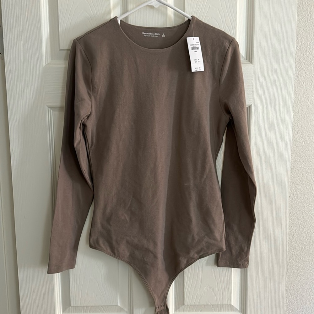 Tan Abercrombie and fitch bodysuitt